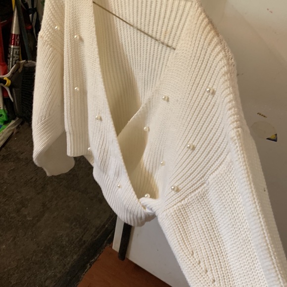 Cute knit sweater - Picture 2 of 3